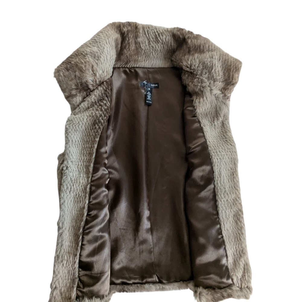 AQUA Faux Fur Vest Size XS pre owned - Picture 7 of 8